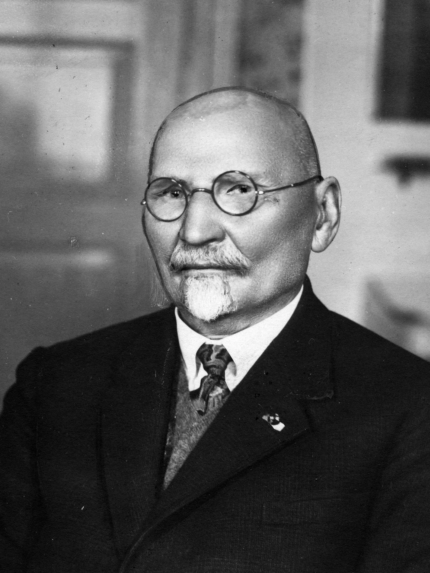 Leon Wyczółkowski - polski malarz, grafik i litografik Leon Wyczółkowski - polski malarz, grafik i litografik